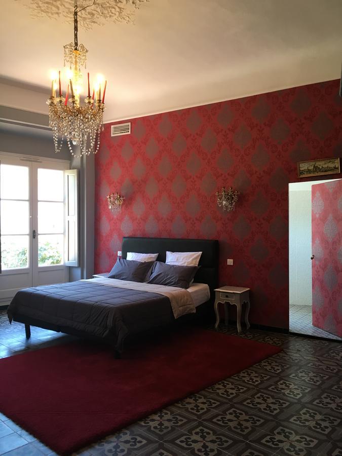 Les Suites De Peyrat Pezenas Exterior photo